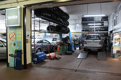 Officina opel roma Nord Alcara - Entrata delle Auto